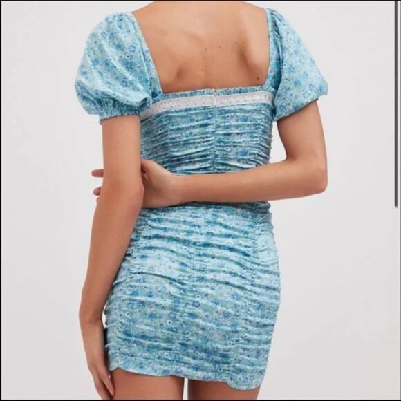 For Love & Lemons Blue Floral Alana Ruched Mini Dress | Bodycon Puff Sleeves - Picture 2 of 11